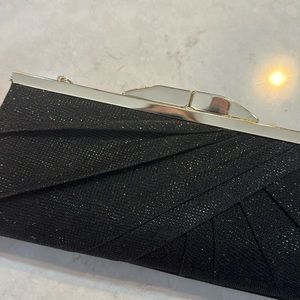 NWT Jessica McClintock Black Clutch